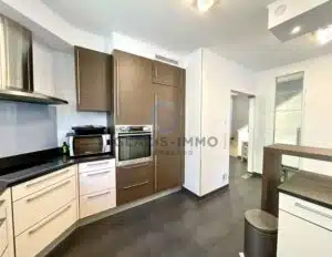 SUPERBE DUPLEX DE 208M² AU TOTAL DONT 2 TERRASSES DE 20M² CHACUNES. - Glacis Immo