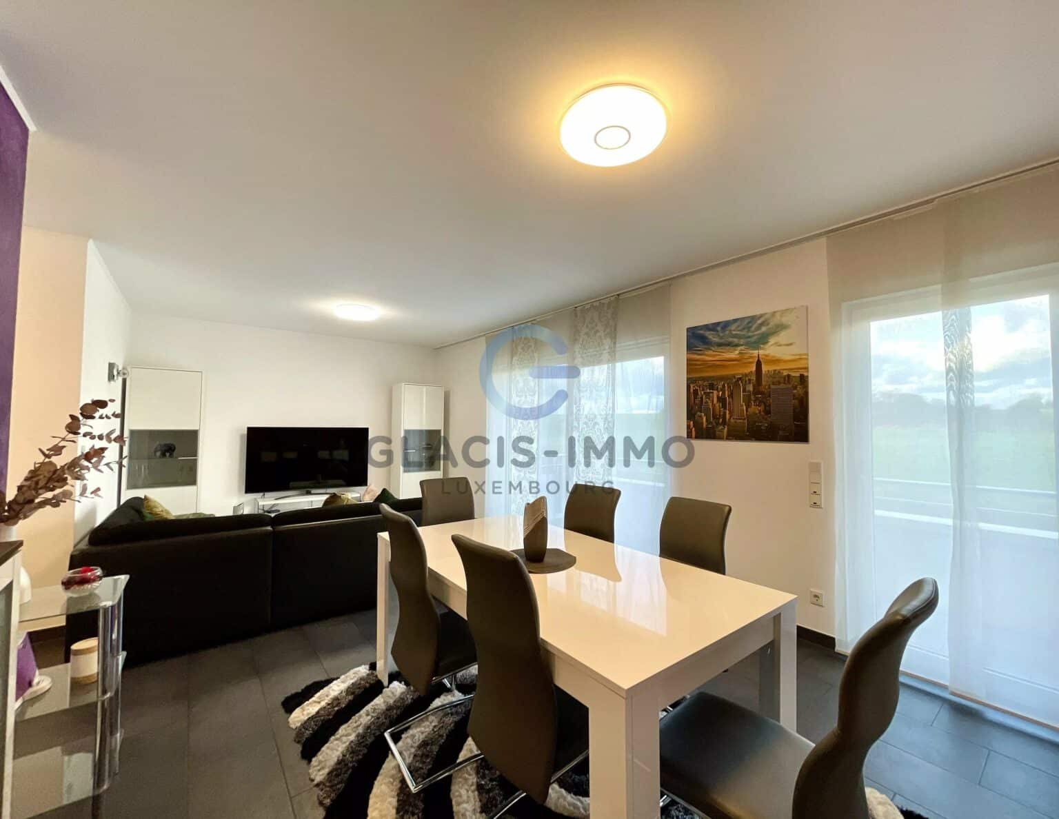SUPERBE DUPLEX DE 208M² AU TOTAL DONT 2 TERRASSES DE 20M² CHACUNES. - Glacis Immo